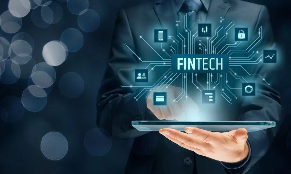 FinTech & InsurTech